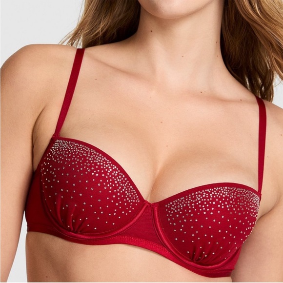 PINK Victoria's Secret Red Bra Set - Picture 2 of 5